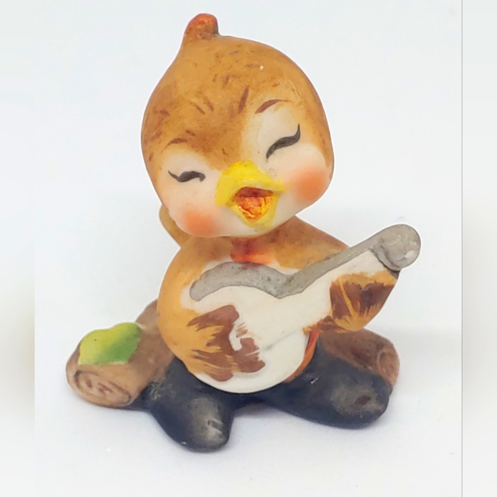 VTG Josef Original Bisque Baby Robin Bird Playing Banjo Anthromorphic